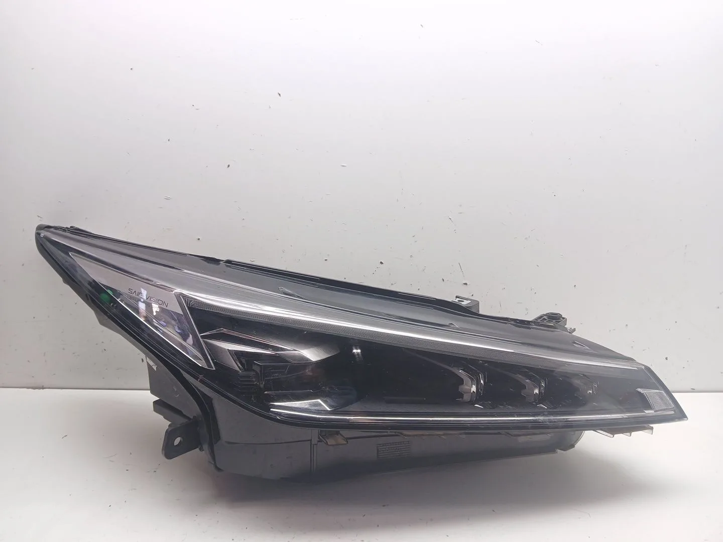 Faro Derecho para Mg Mg Hs (As23)