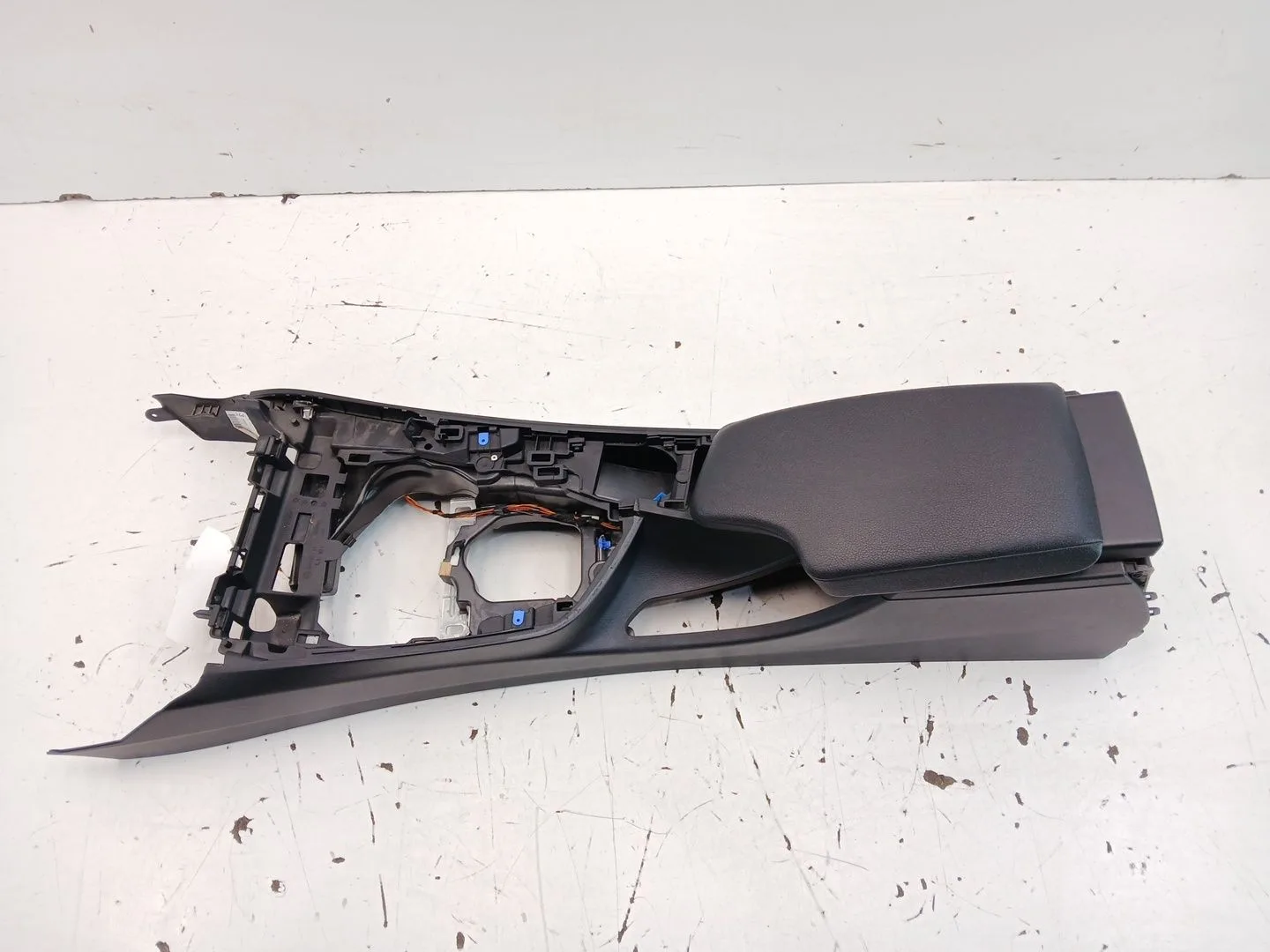 Apoyabrazos Central para Bmw 3 (F30, F80)