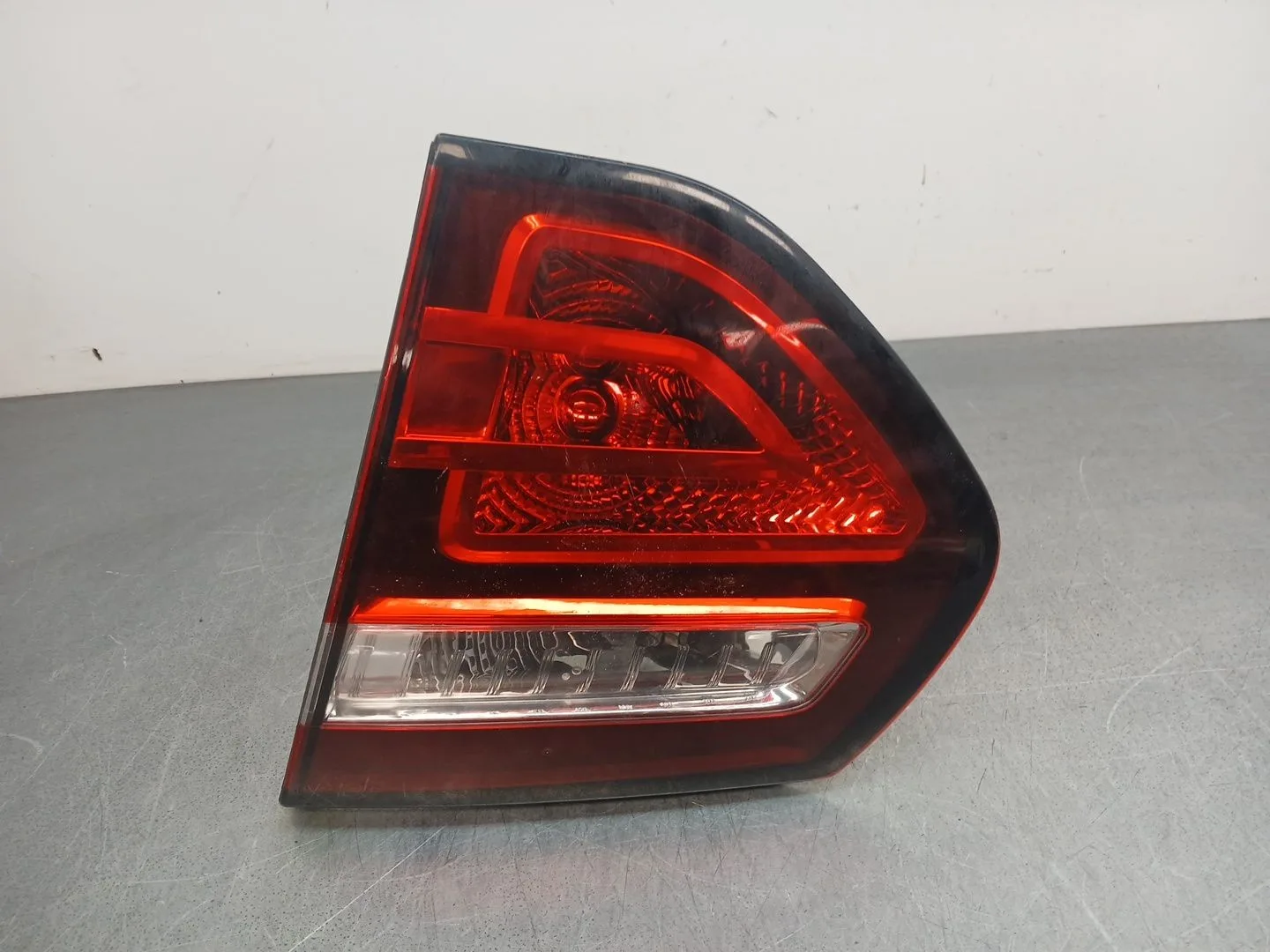 Piloto Trasero Izquierdo Interior para Citroën C4 Picasso I Monospace (Ud_)