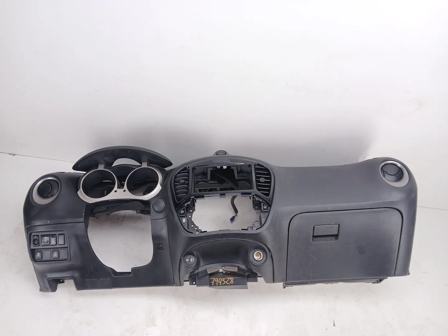 Salpicadero para Nissan Juke (F15)