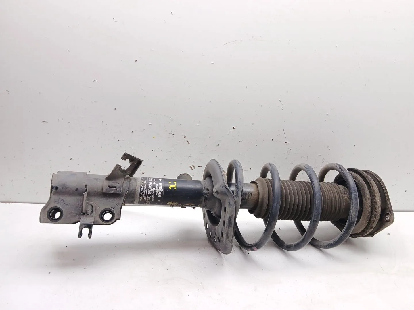 Amortiguador Delantero Izquierdo para Nissan Qashqai I (J10, Nj10)