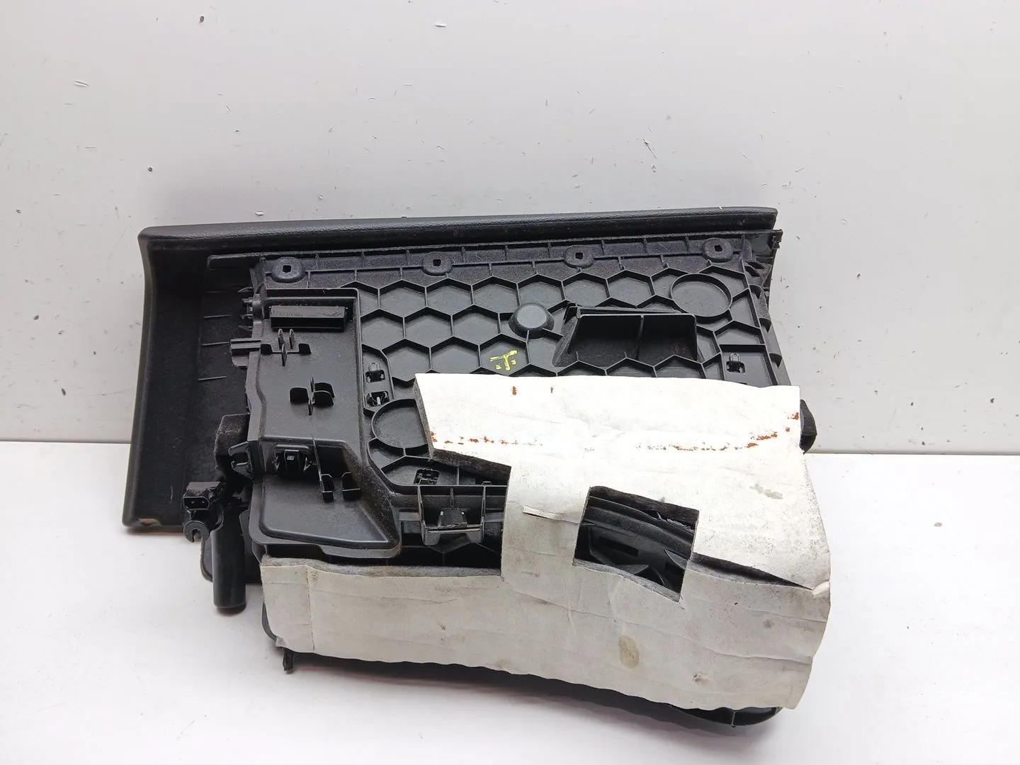 Guantera para Bmw 3 (F30, F80)