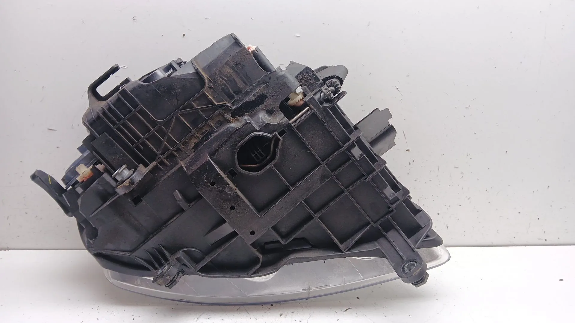 Faro Izquierdo para Volkswagen Touareg (7La, 7L6, 7L7)