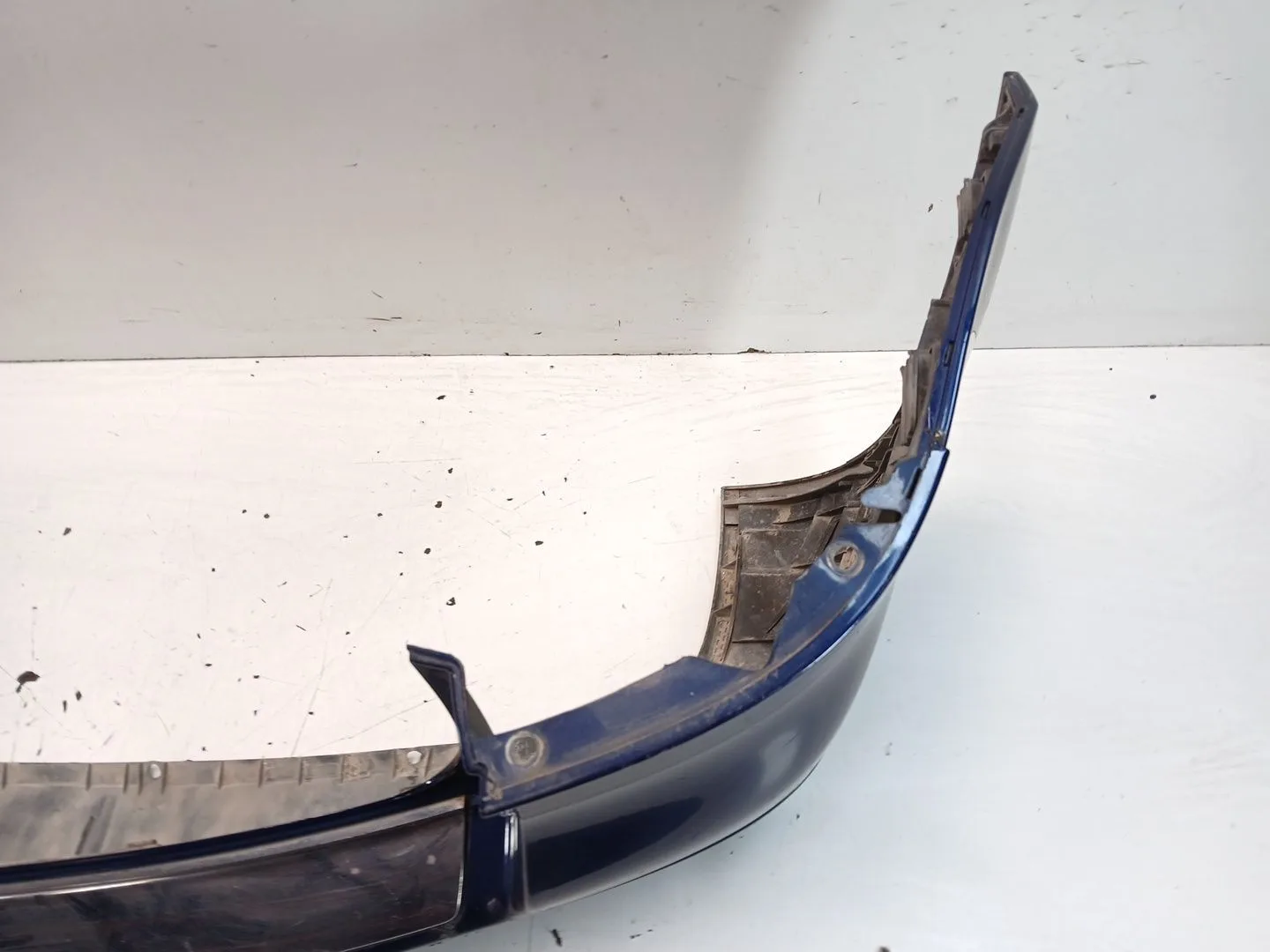 Paragolpes Trasero para Volkswagen Touareg (7La, 7L6, 7L7)