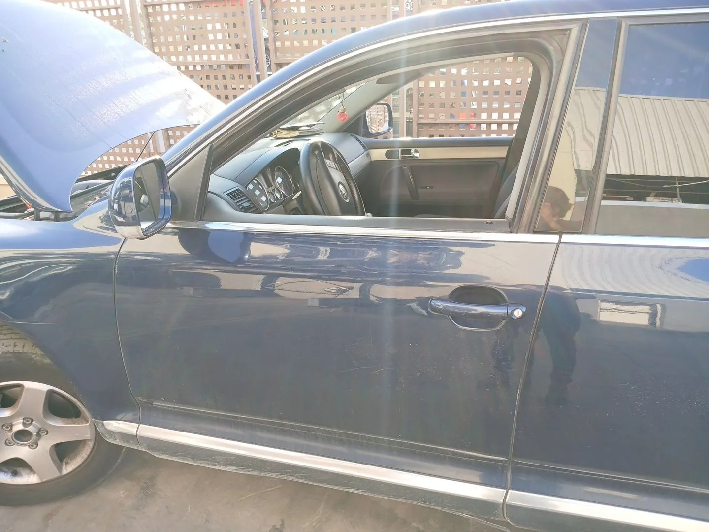 Puerta Delantera Izquierda para Volkswagen Touareg (7La, 7L6, 7L7)