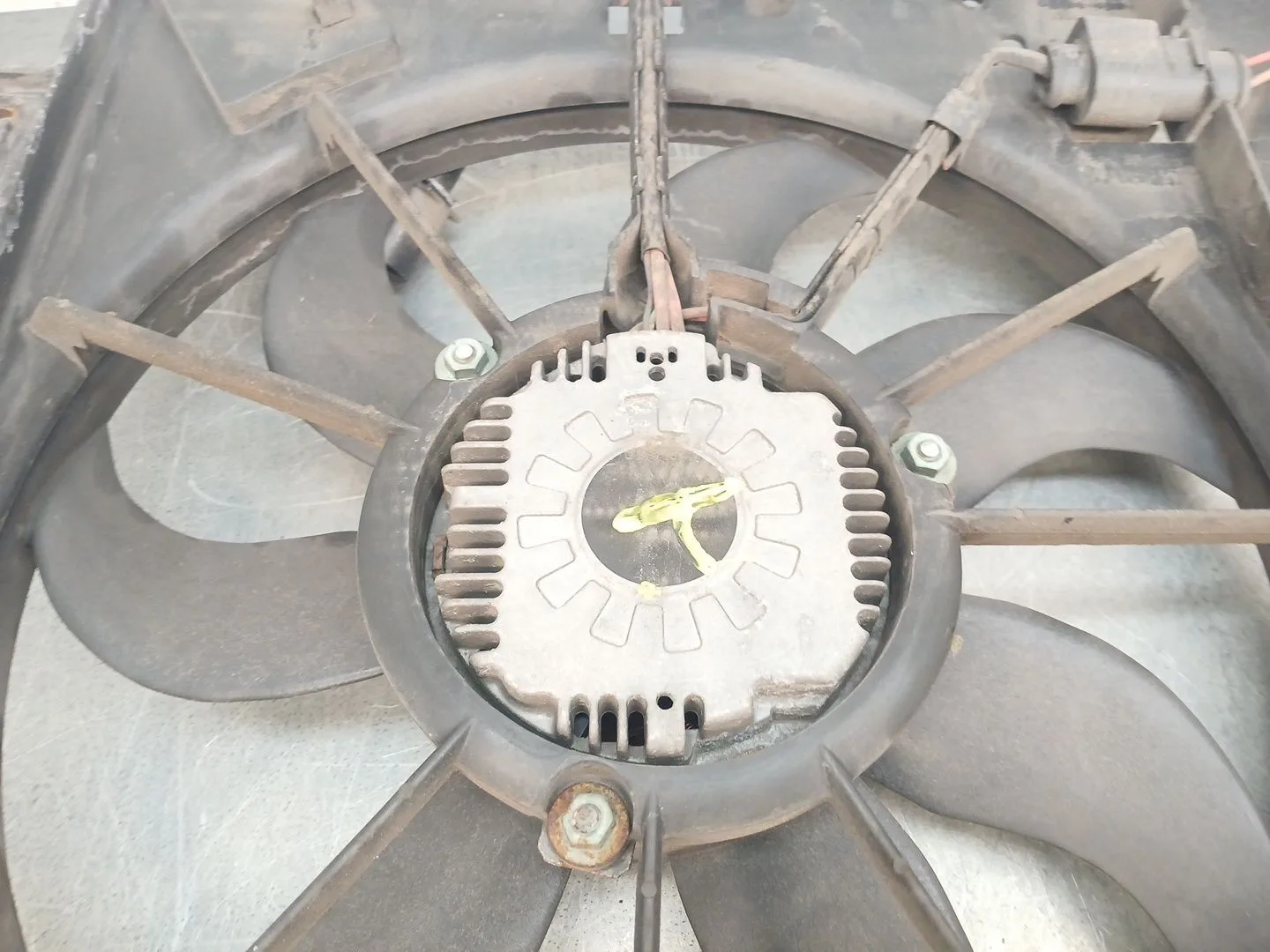 Electroventilador para Volkswagen Golf V Variant (1K5)