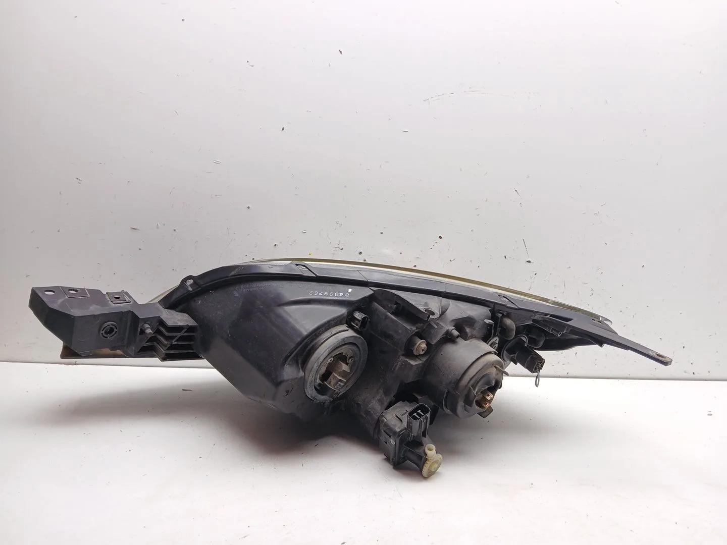 Faro Derecho para Mazda 3 (Bk)