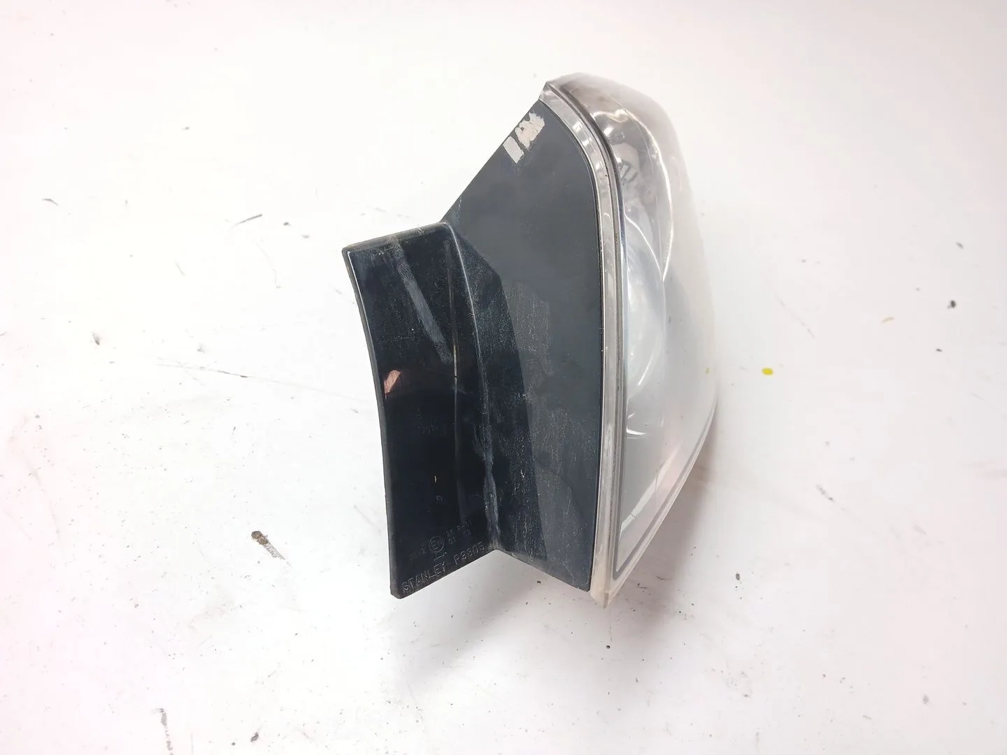 Piloto Trasero Derecho para Mazda 3 (Bk)
