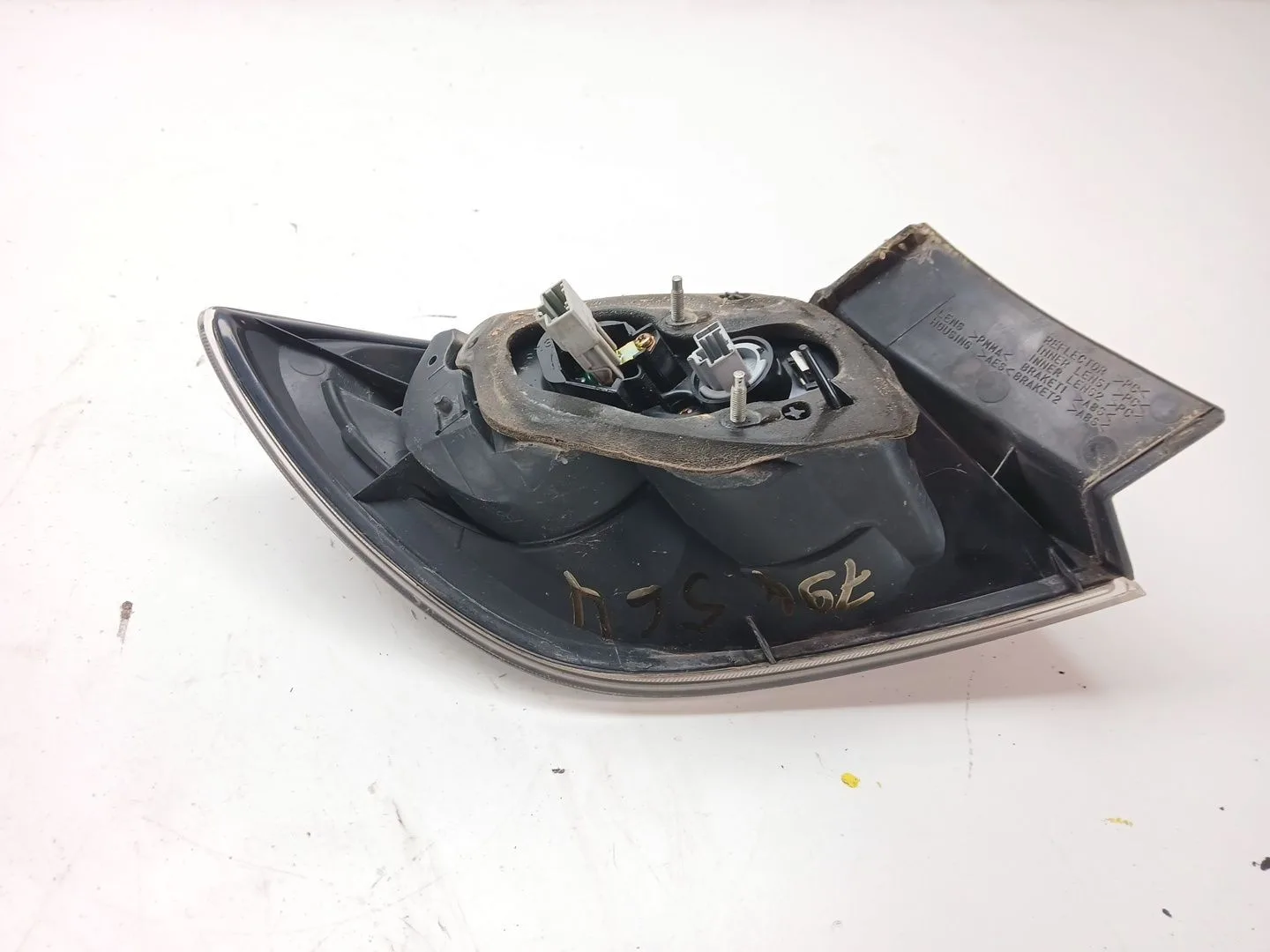 Piloto Trasero Derecho para Mazda 3 (Bk)
