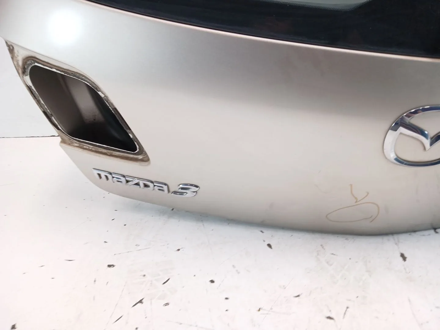Porton Trasero para Mazda 3 (Bk)
