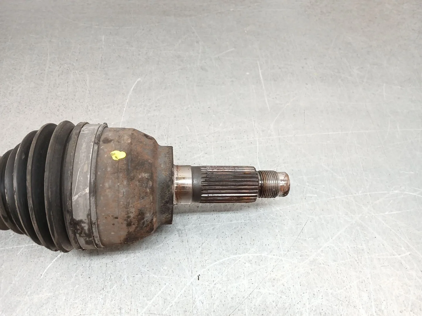 Transmision Delantera Izquierda para Mazda 3 (Bk)