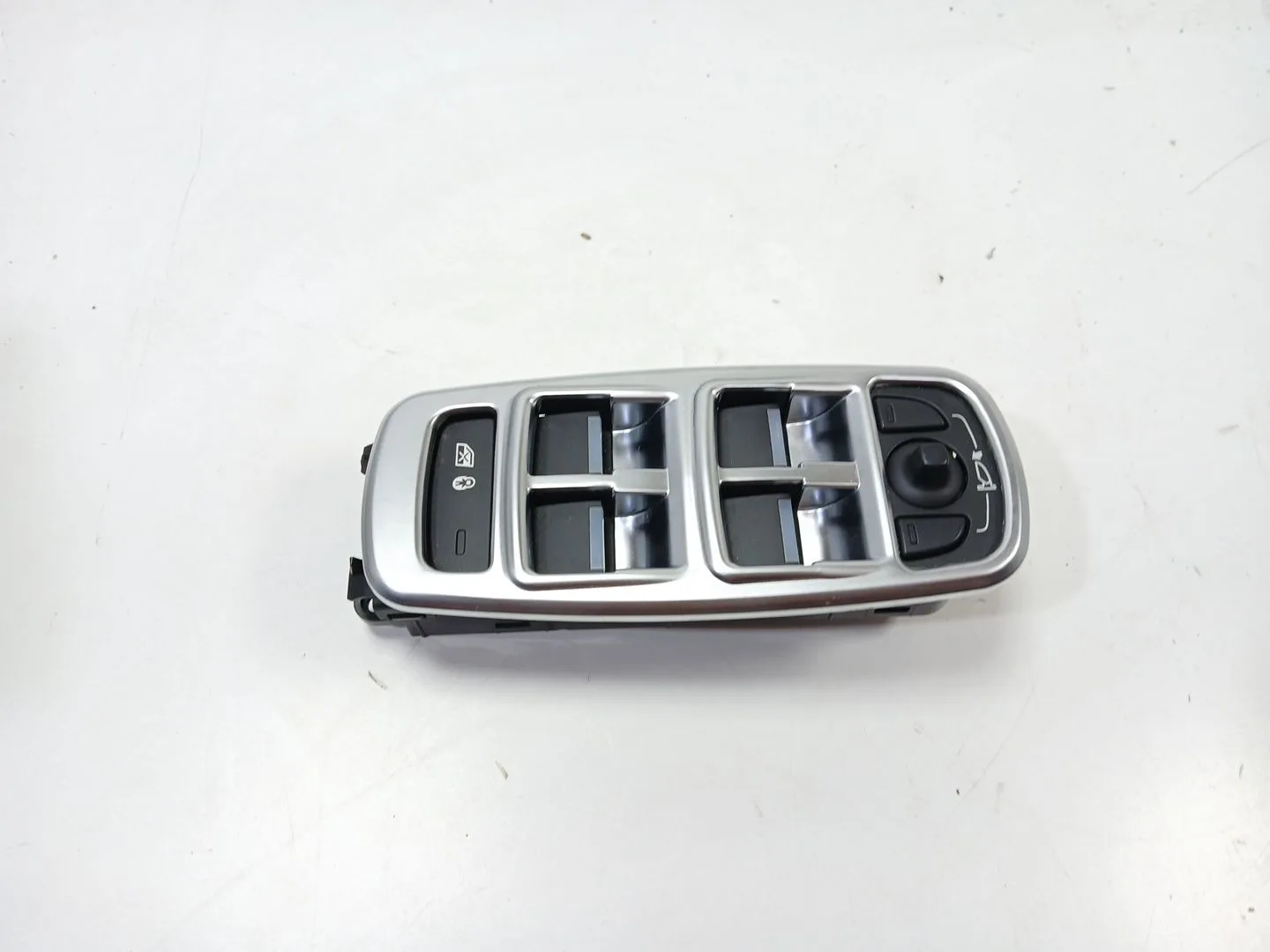 Mando Elevalunas Delantero Izquierdo para Jaguar Xe (X760)