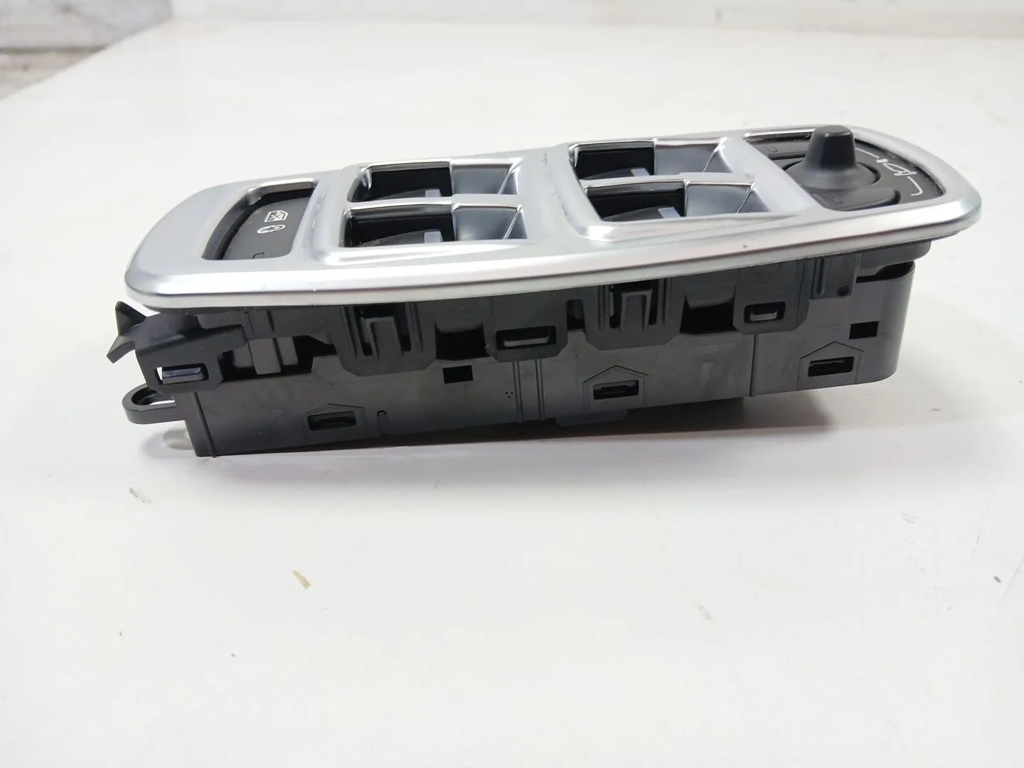 Mando Elevalunas Delantero Izquierdo para Jaguar Xe (X760)
