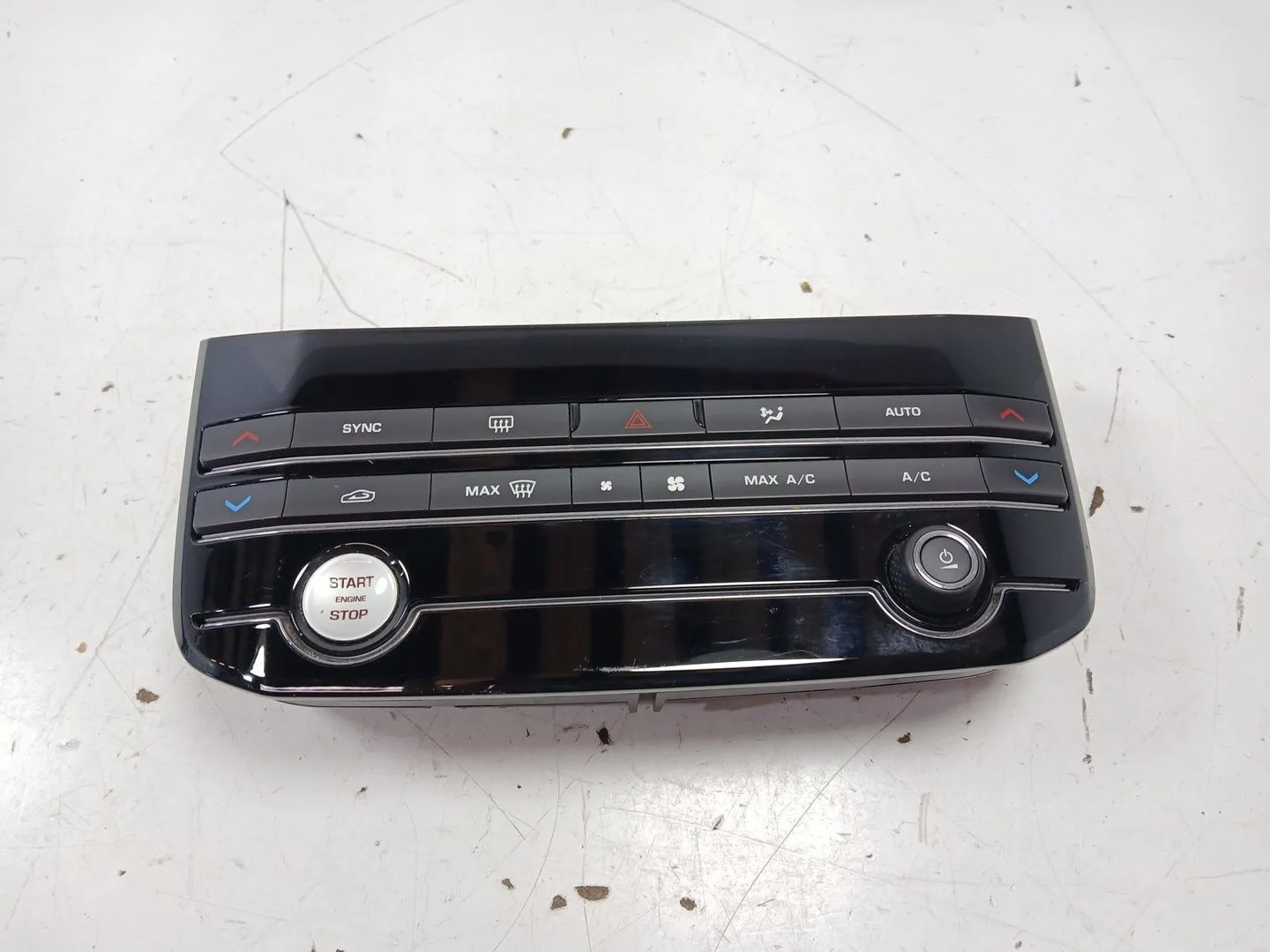 Mando Climatizador para Jaguar Xe (X760)