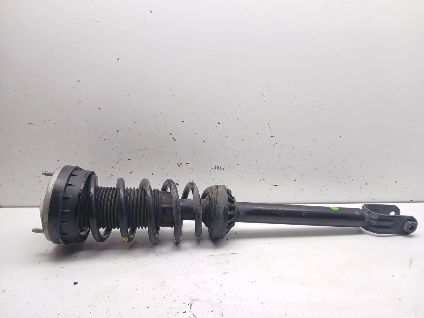 Amortiguador Delantero Izquierdo para Jaguar Xe (X760)