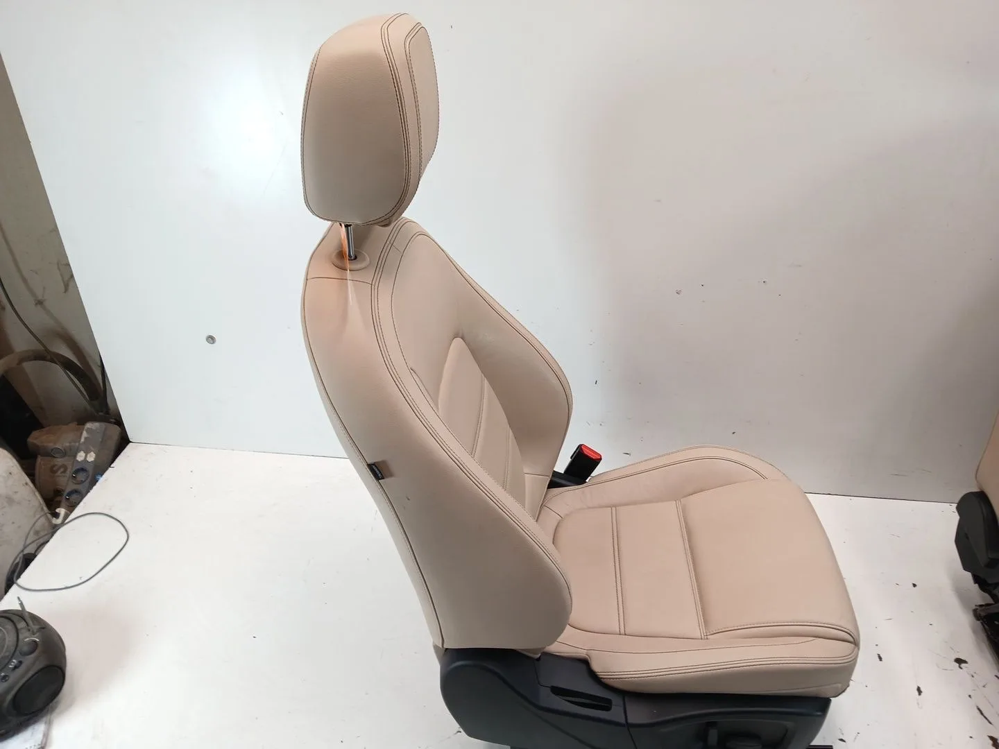 Asiento Delantero Derecho para Jaguar Xe (X760)