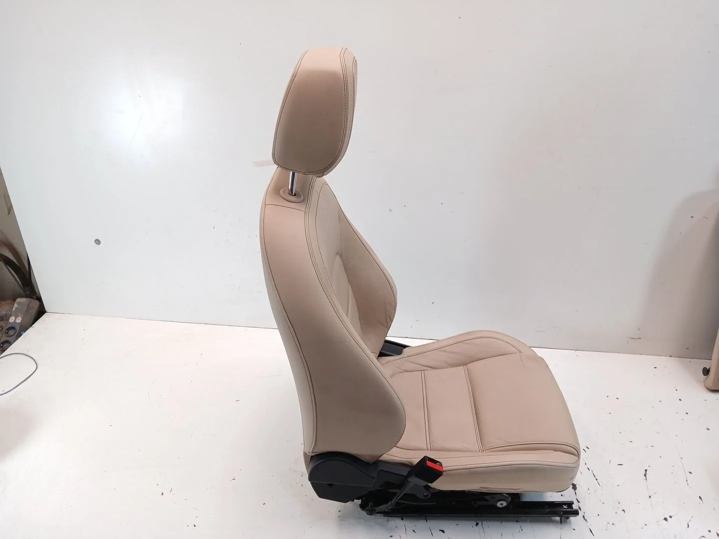 Asiento Delantero Izquierdo para Jaguar Xe (X760)