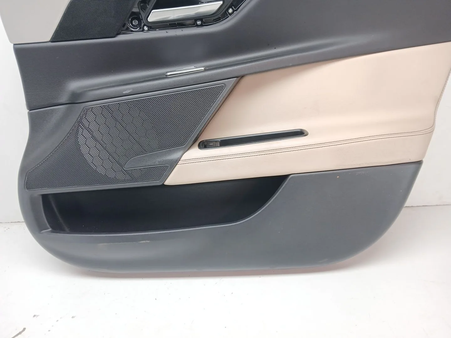 Guarnecido Puerta Delantera Derecha para Jaguar Xe (X760)