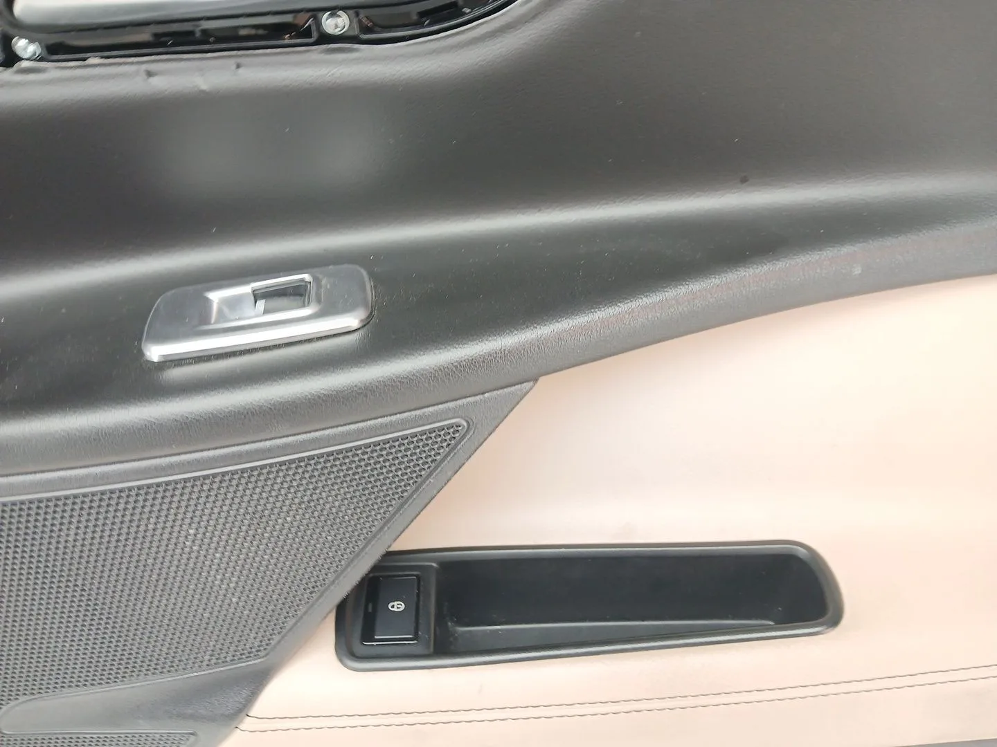 Guarnecido Puerta Delantera Derecha para Jaguar Xe (X760)
