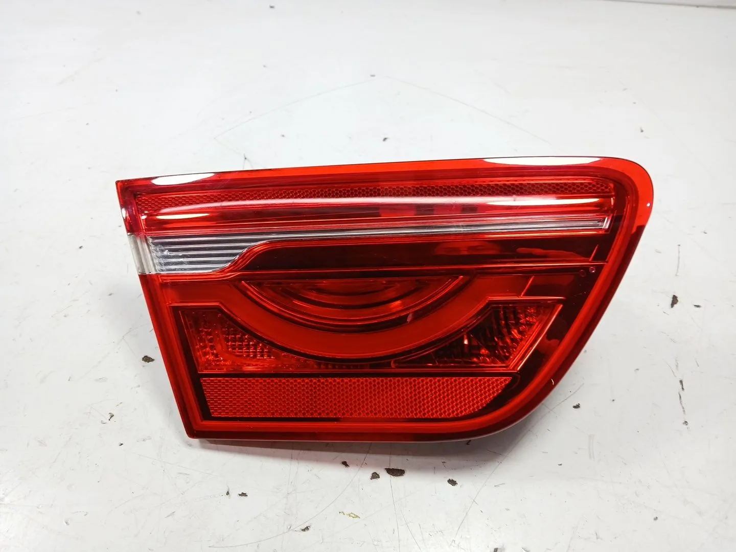 Piloto Trasero Izquierdo Interior para Jaguar Xe (X760)