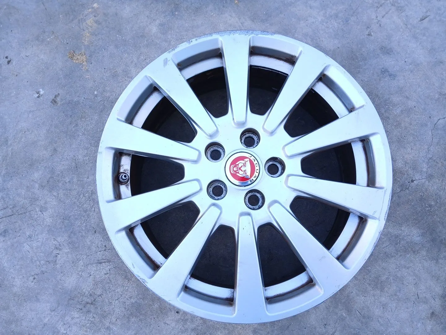Llanta para Jaguar Xe (X760)