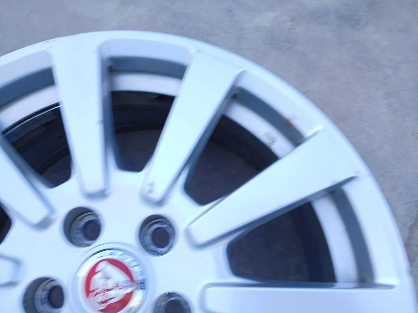 Llanta para Jaguar Xe (X760)