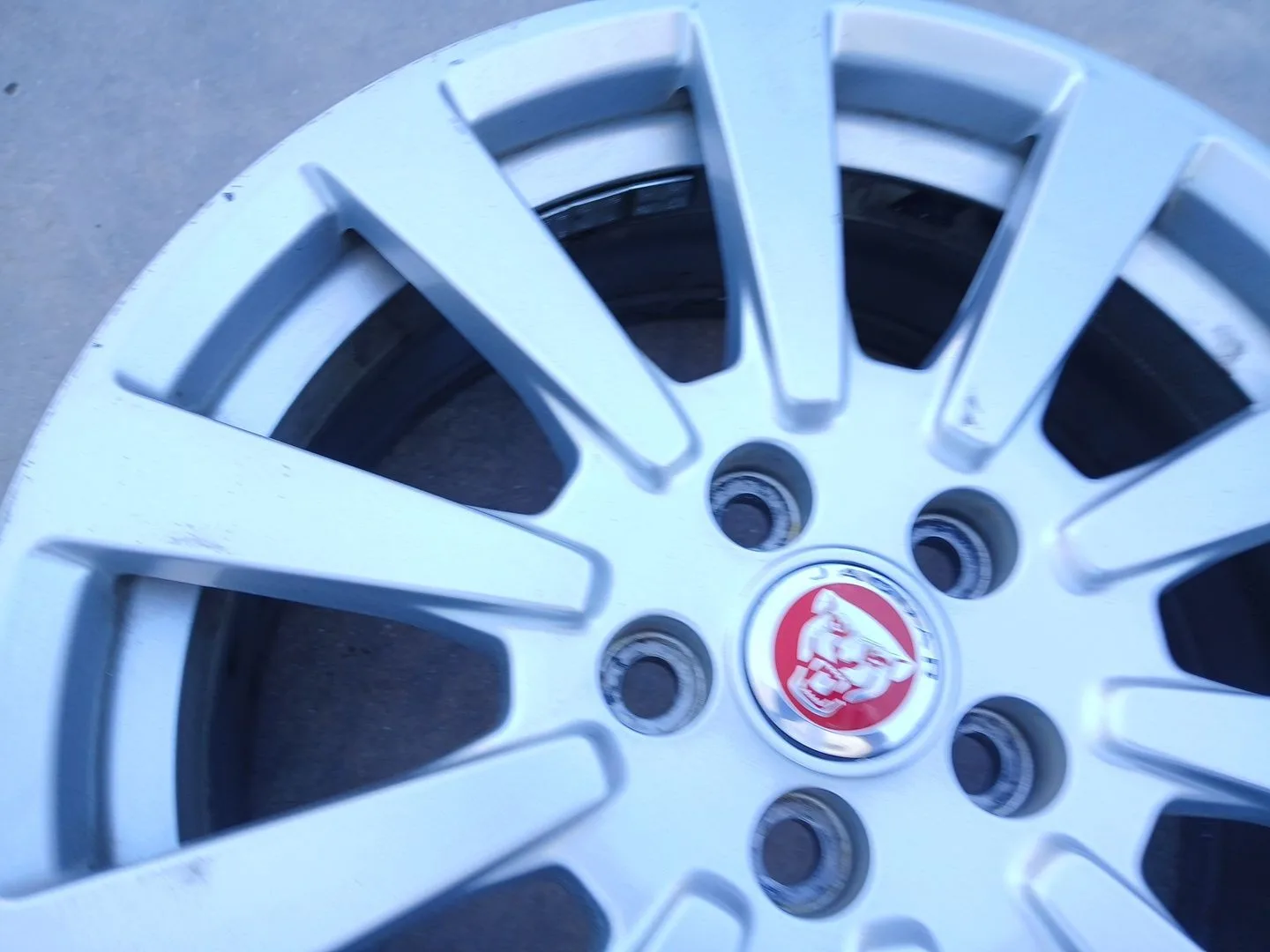 Llanta para Jaguar Xe (X760)
