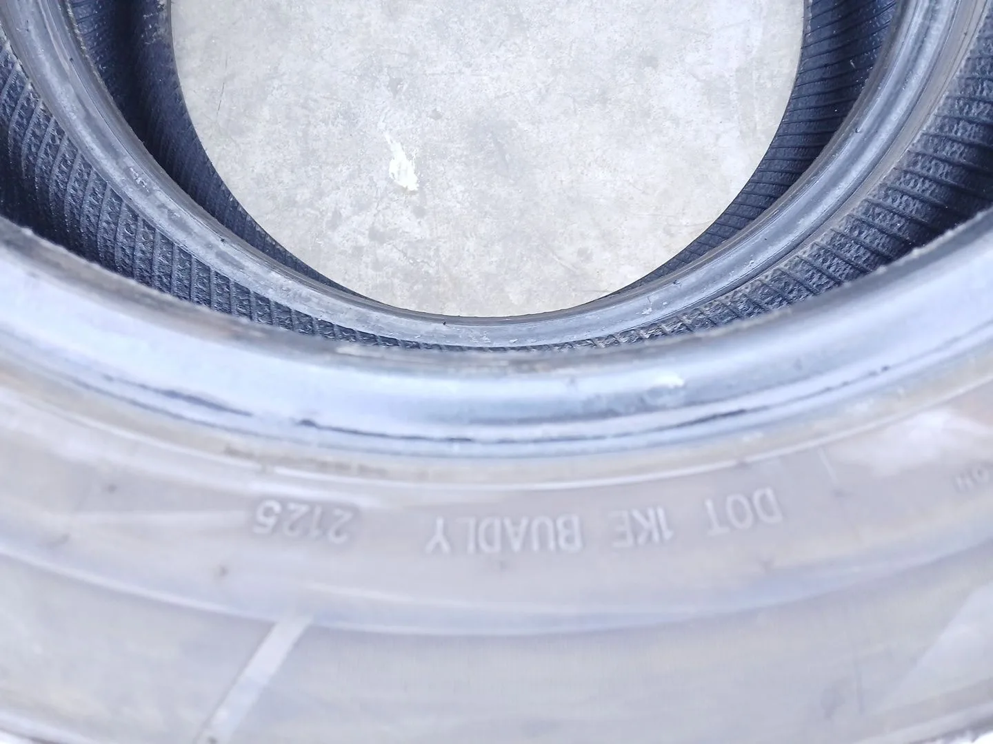 Neumatico para Ford Fusion (Ju_)