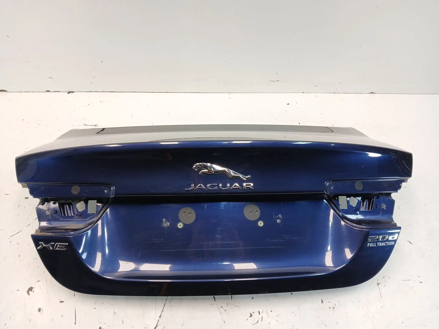 Tapa Maletero para Jaguar Xe (X760)