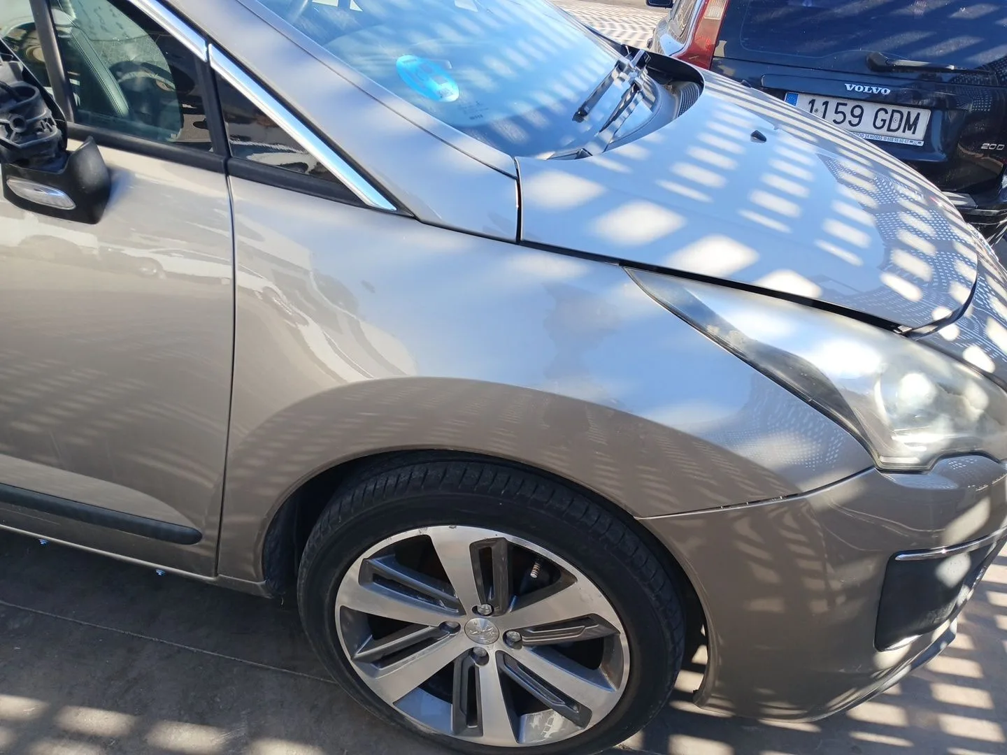 Aleta Delantera Derecha para Peugeot 3008 I Monospace (0U_)