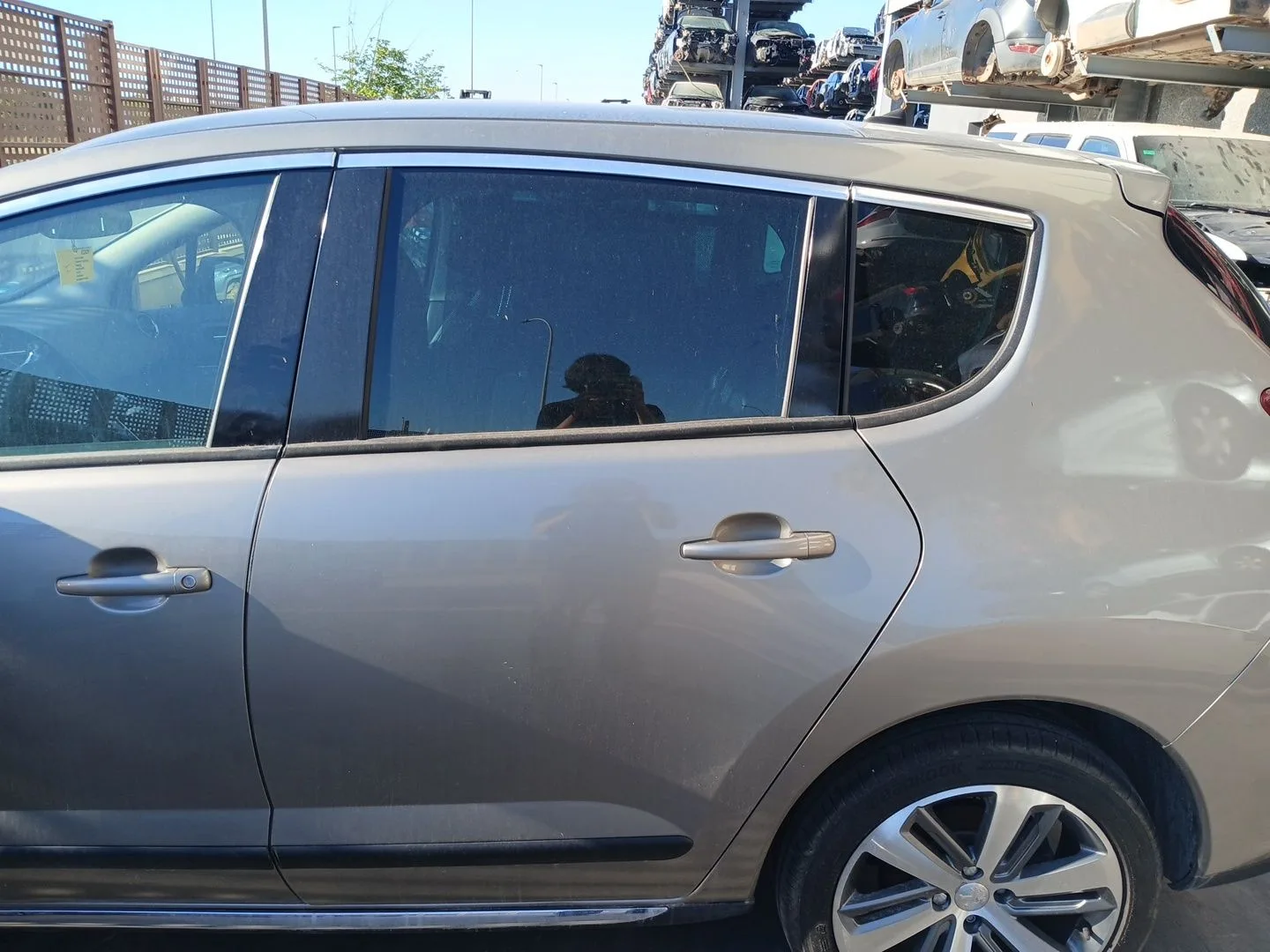 Puerta Trasera Izquierda para Peugeot 3008 I Monospace (0U_)