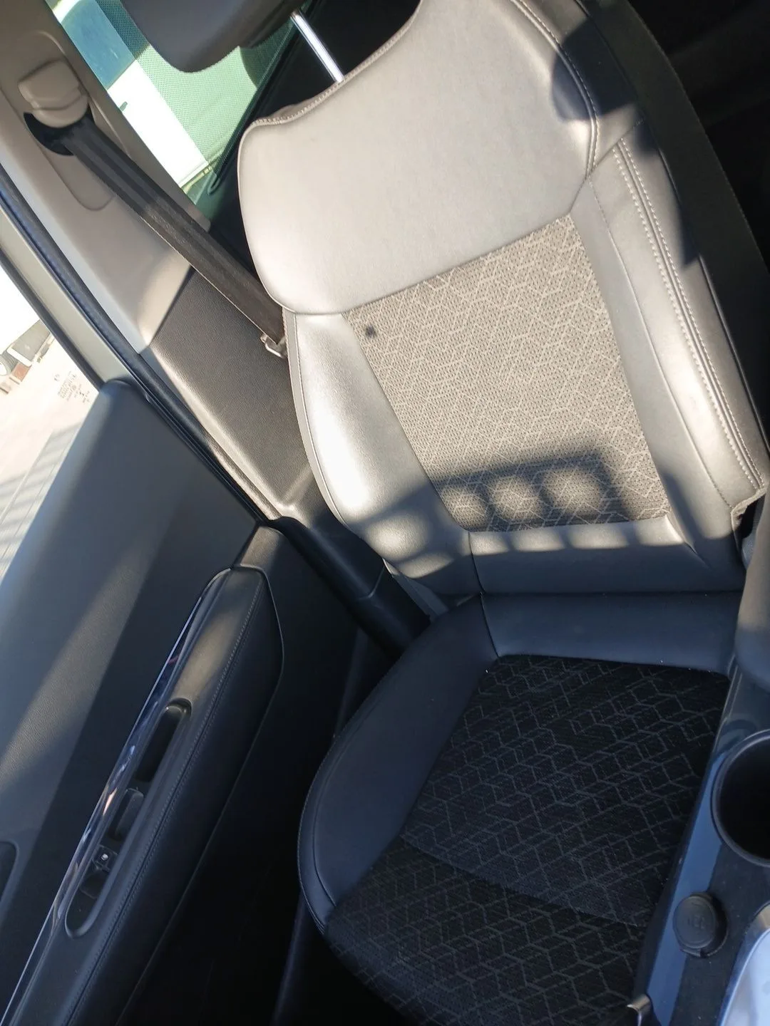 Asiento Delantero Derecho para Peugeot 3008 I Monospace (0U_)