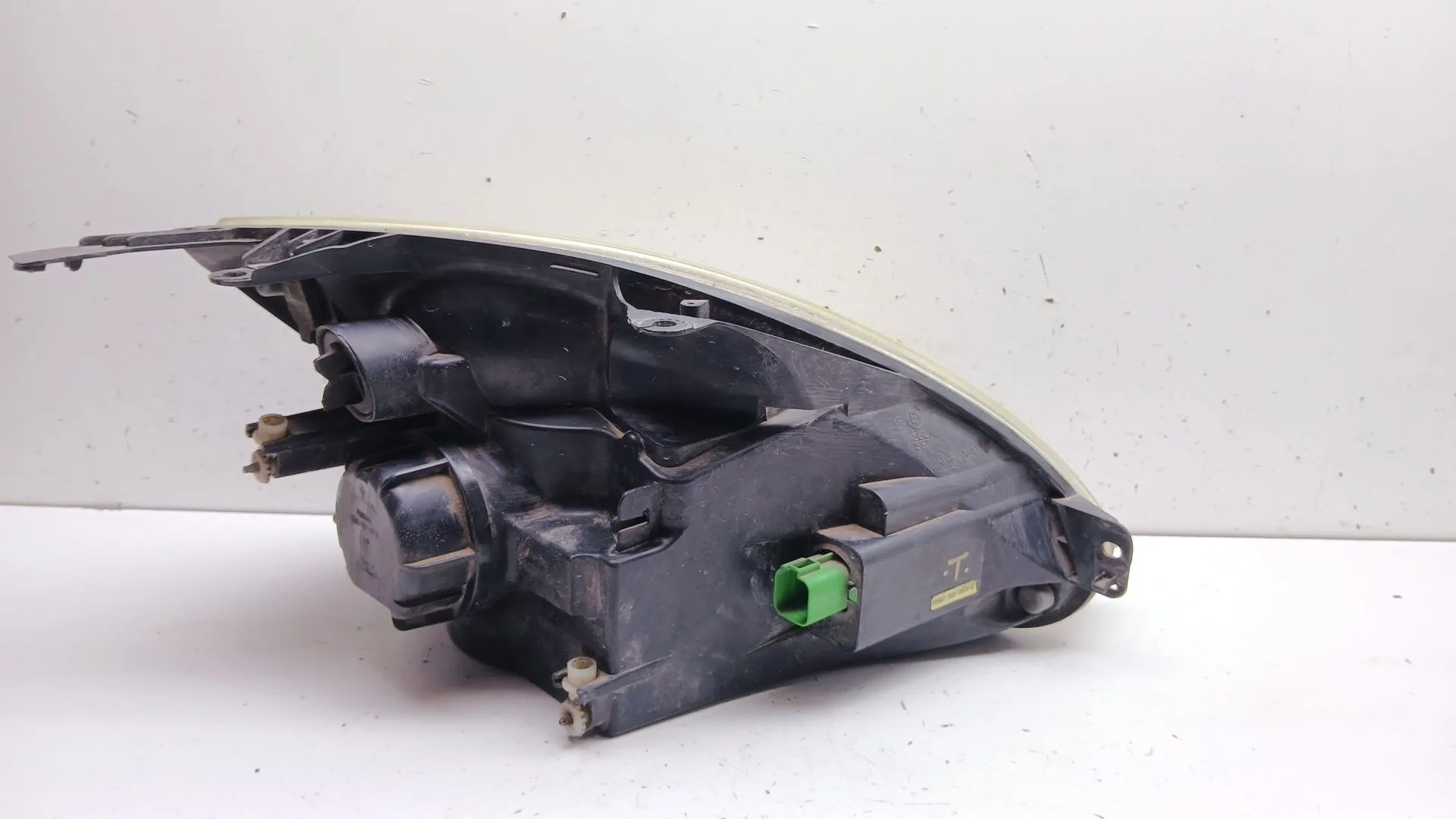 Faro Izquierdo para Ford Fiesta V (Jh_, Jd_)