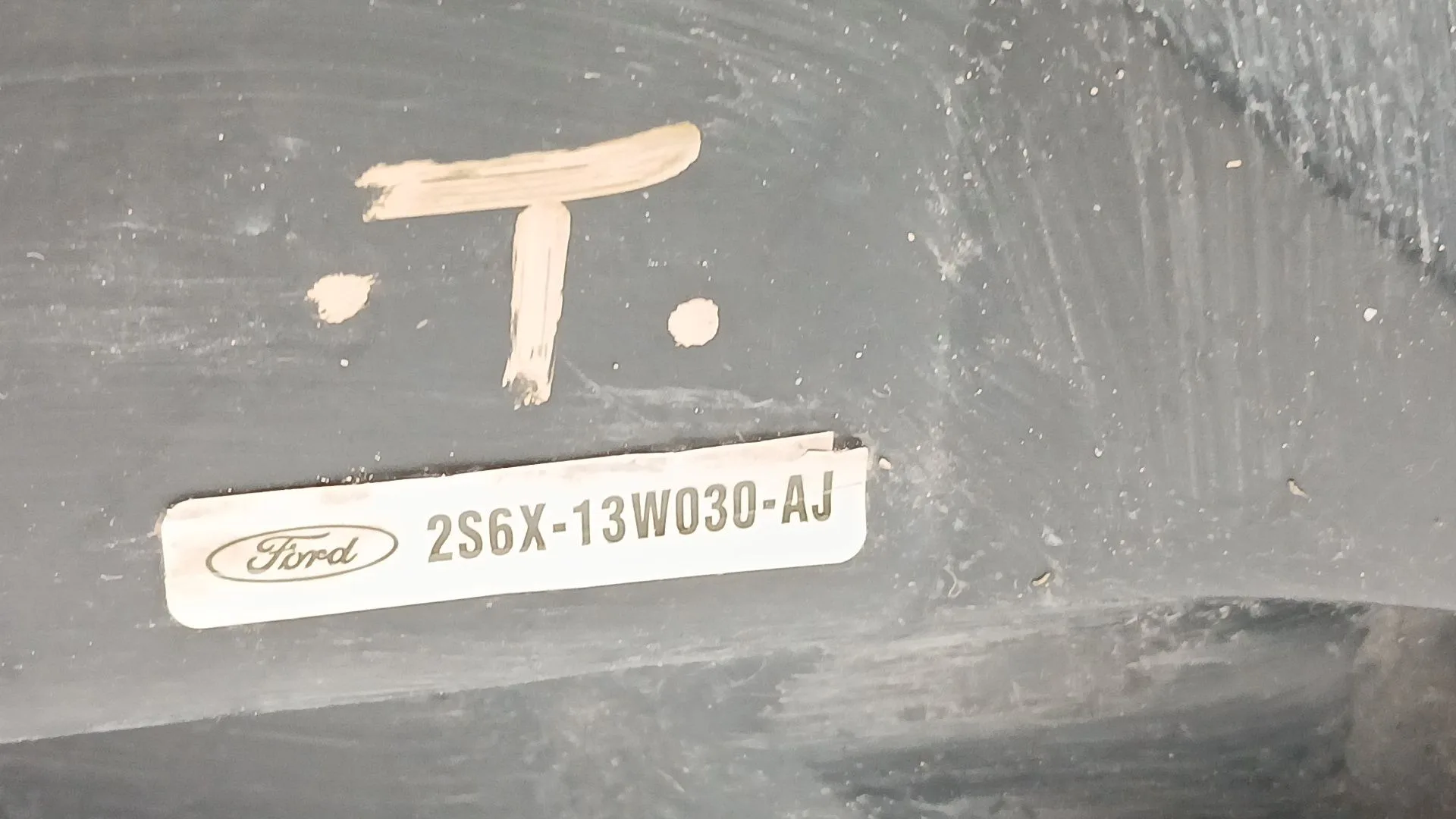 Faro Izquierdo para Ford Fiesta V (Jh_, Jd_)