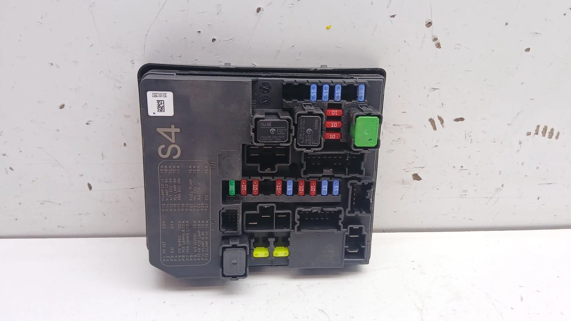 Caja Reles / Fusibles para Nissan Juke (F15)