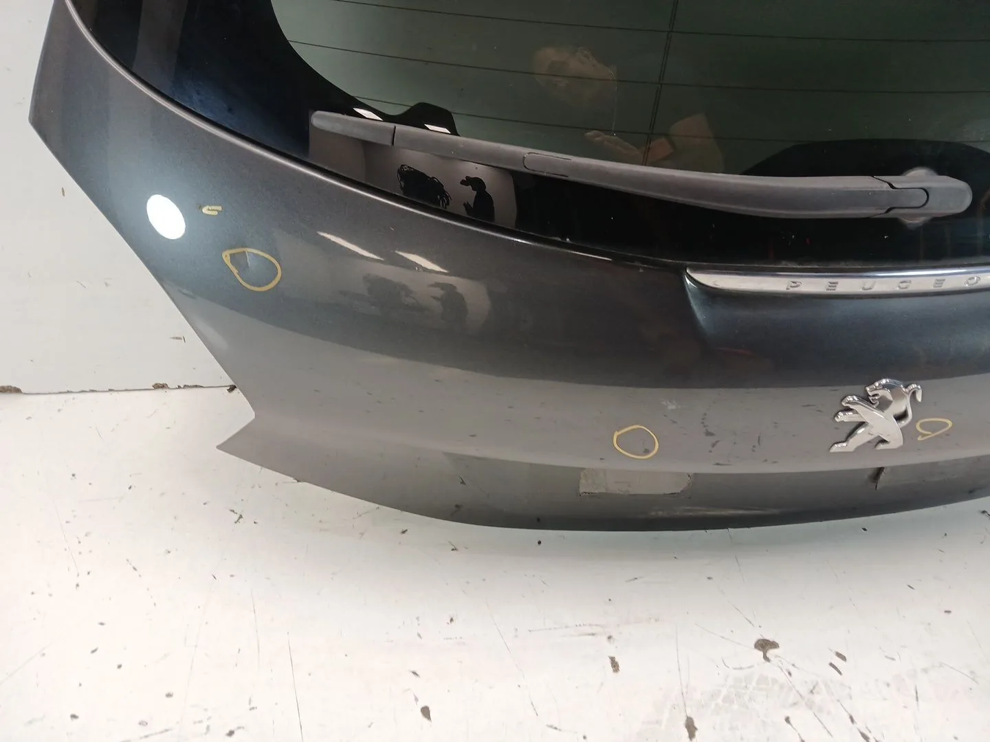 Porton Trasero para Peugeot 208 I (Ca_, Cc_)