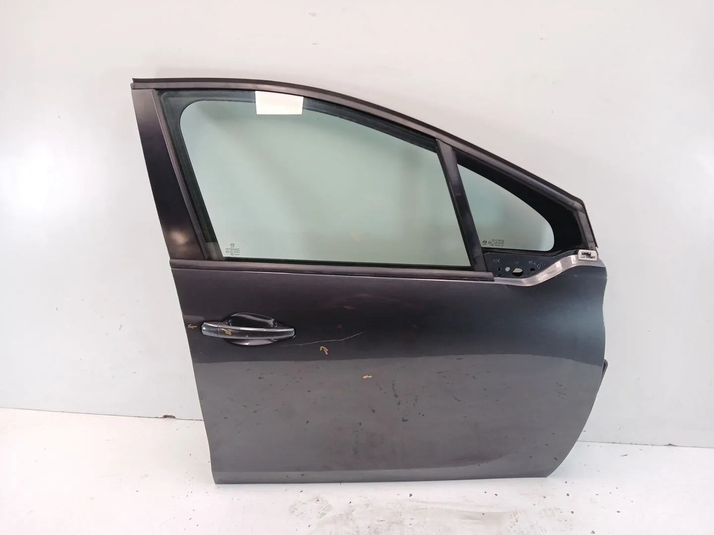 Puerta Delantera Derecha para Peugeot 208 I (Ca_, Cc_)