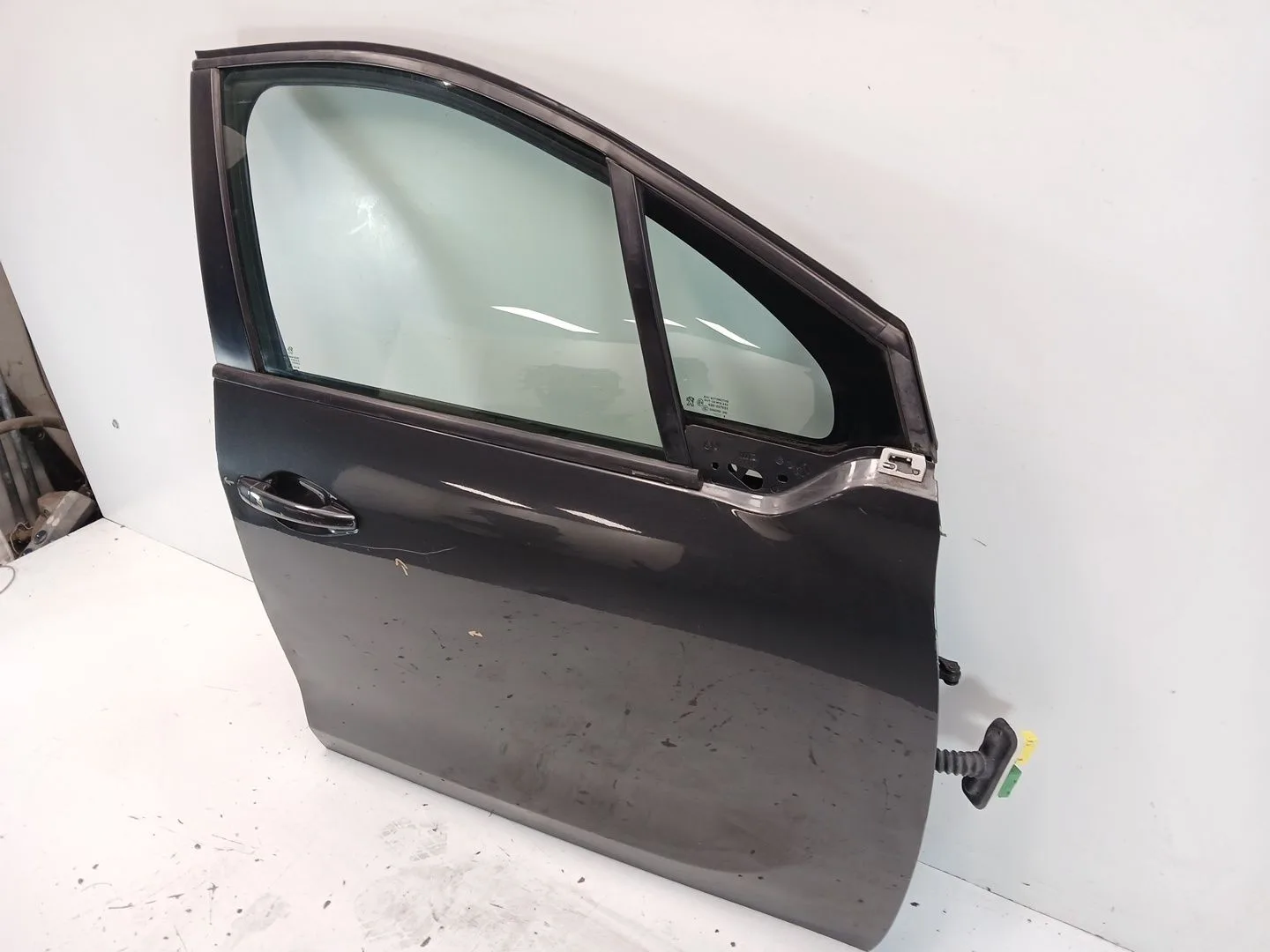 Puerta Delantera Derecha para Peugeot 208 I (Ca_, Cc_)