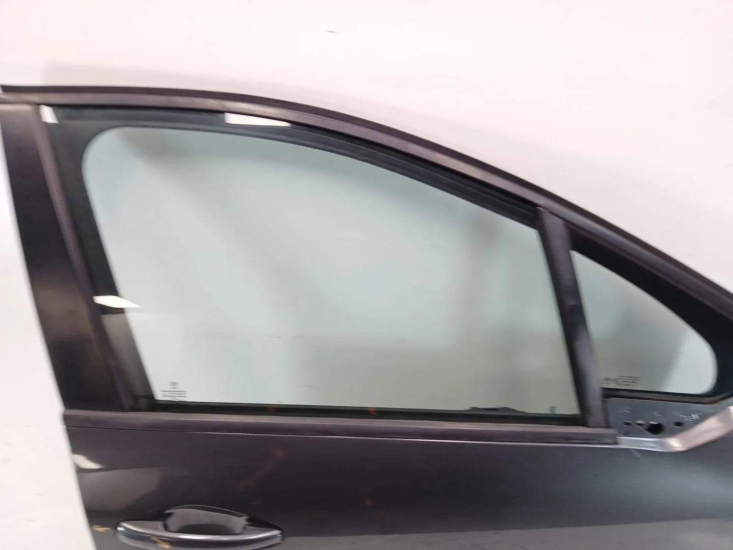Puerta Delantera Derecha para Peugeot 208 I (Ca_, Cc_)