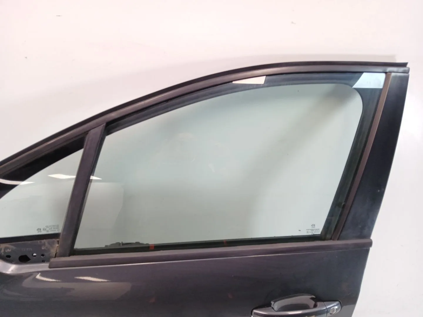 Puerta Delantera Izquierda para Peugeot 208 I (Ca_, Cc_)