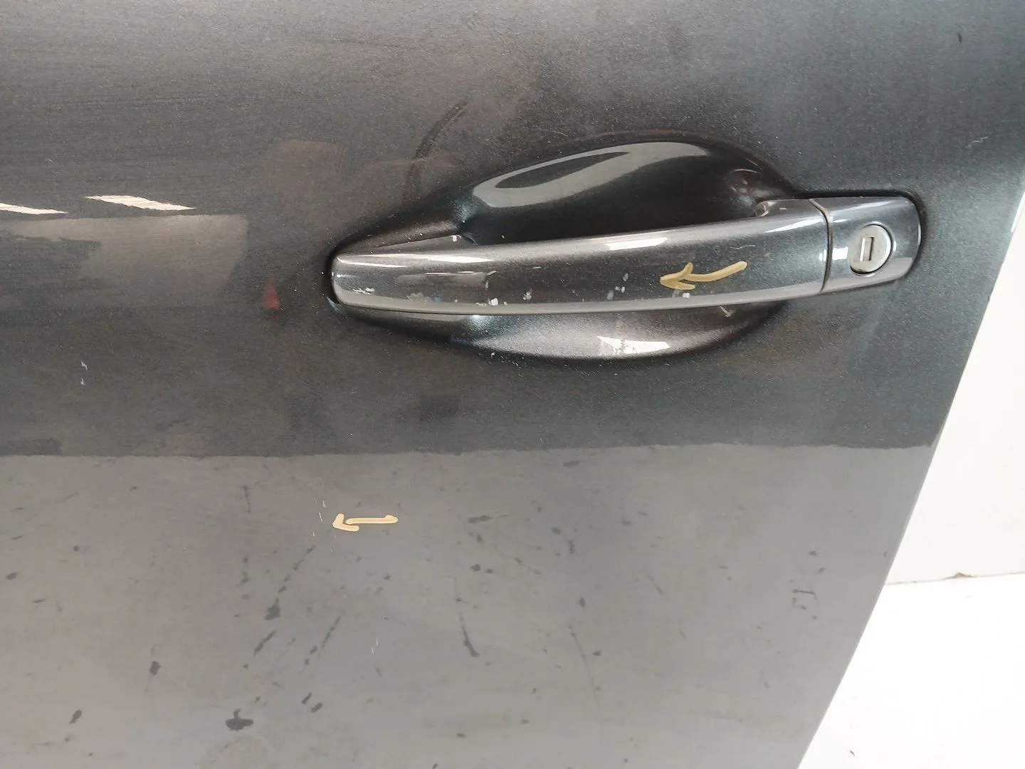 Puerta Delantera Izquierda para Peugeot 208 I (Ca_, Cc_)