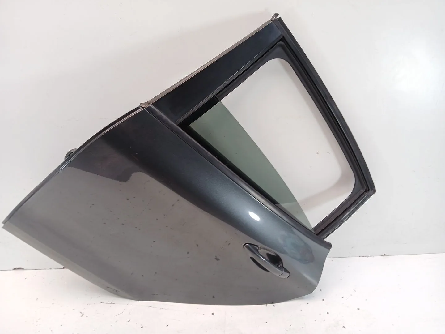 Puerta Trasera Izquierda para Peugeot 208 I (Ca_, Cc_)