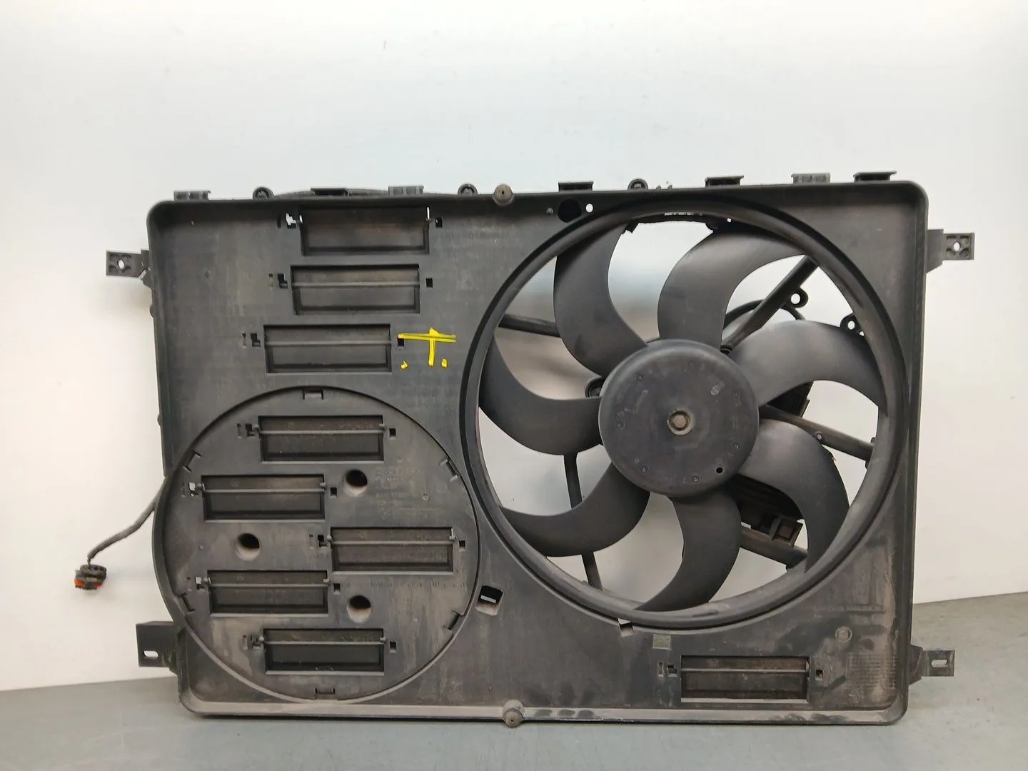 Electroventilador para Land Rover Range Rover Evoque (L538)