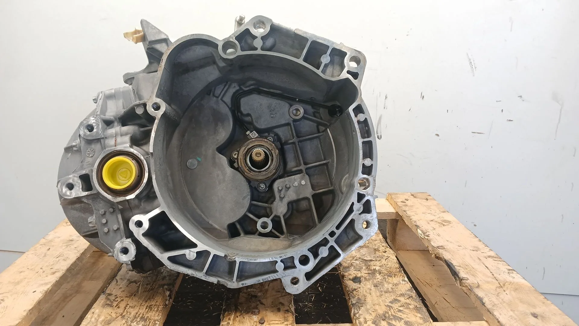 Caja Cambios para Chevrolet Aveo Sedan (T300)