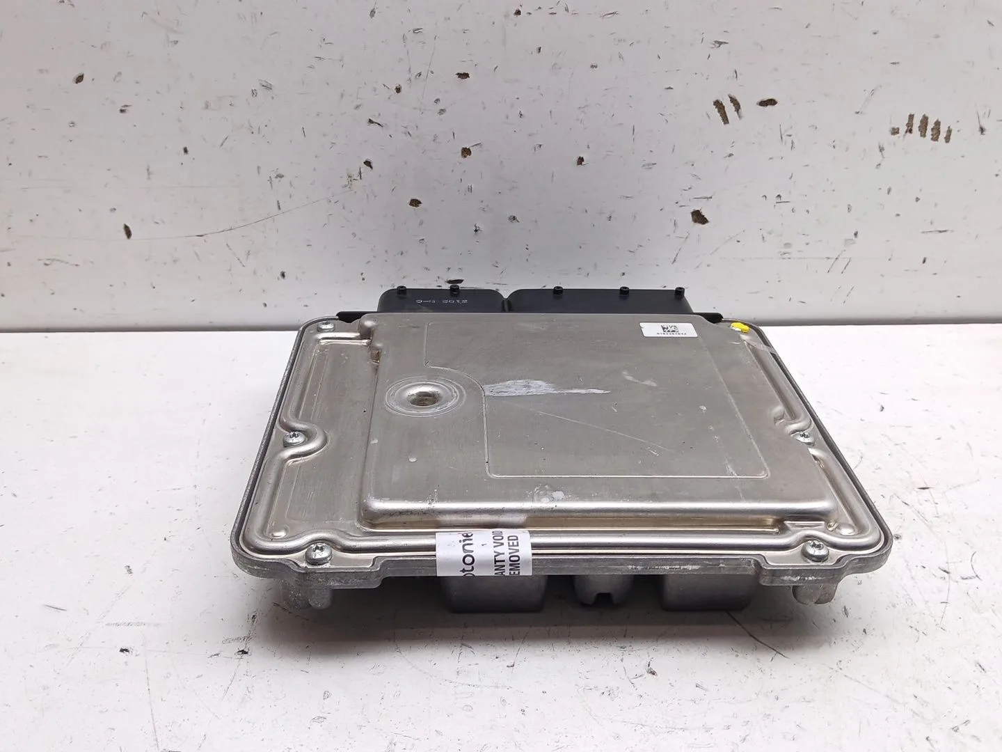 Centralita Motor Uce para Chevrolet Aveo Sedan (T300)