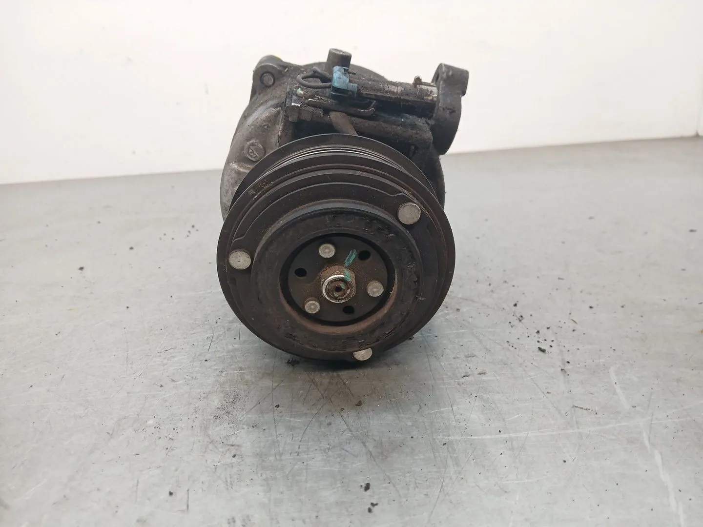 Compresor Aire Acondicionado para Chevrolet Aveo Sedan (T300)
