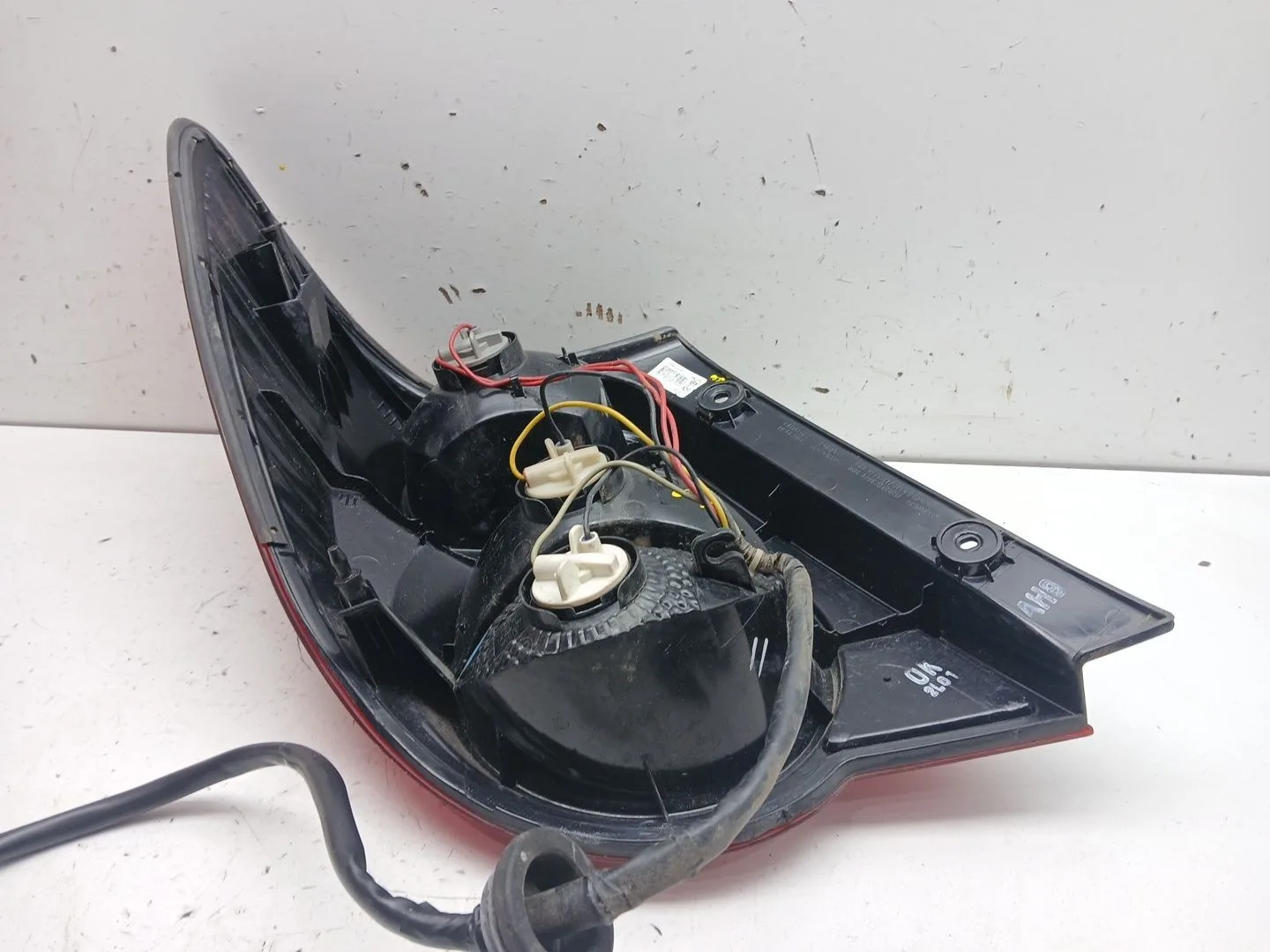 Piloto Trasero Derecho para Chevrolet Aveo Sedan (T300)
