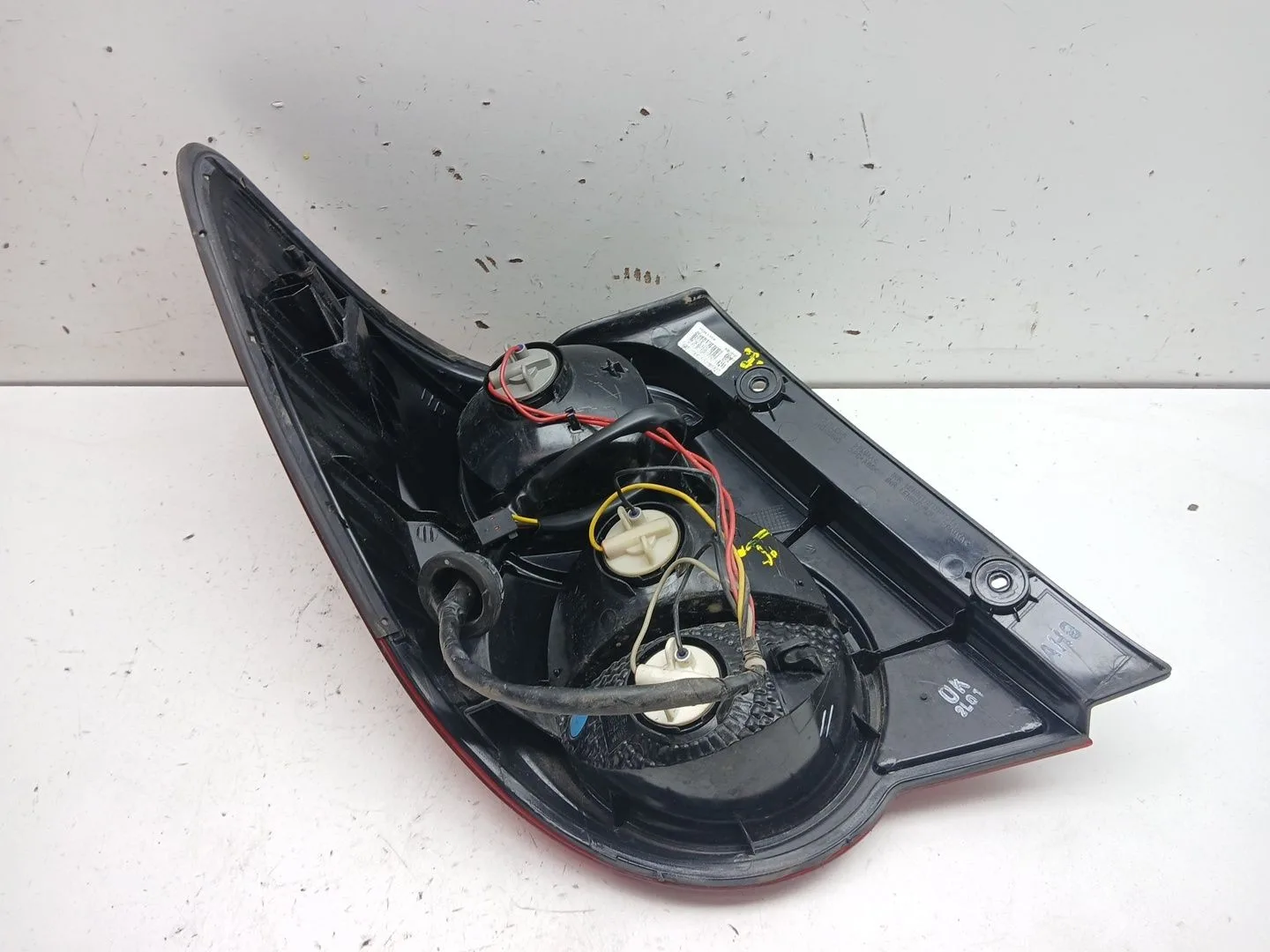 Piloto Trasero Derecho para Chevrolet Aveo Sedan (T300)