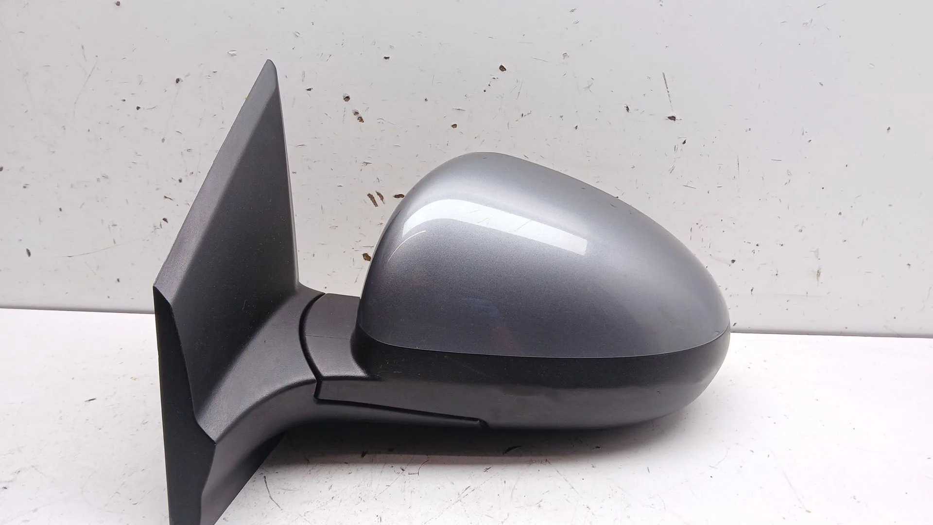 Retrovisor Izquierdo para Chevrolet Aveo Sedan (T300)