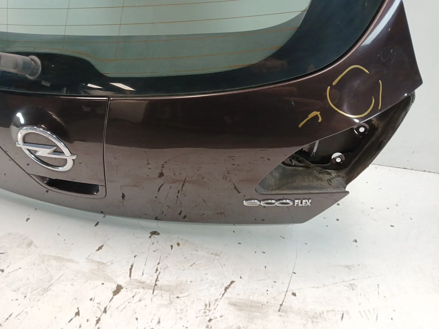 Porton Trasero para Opel Astra J (P10)